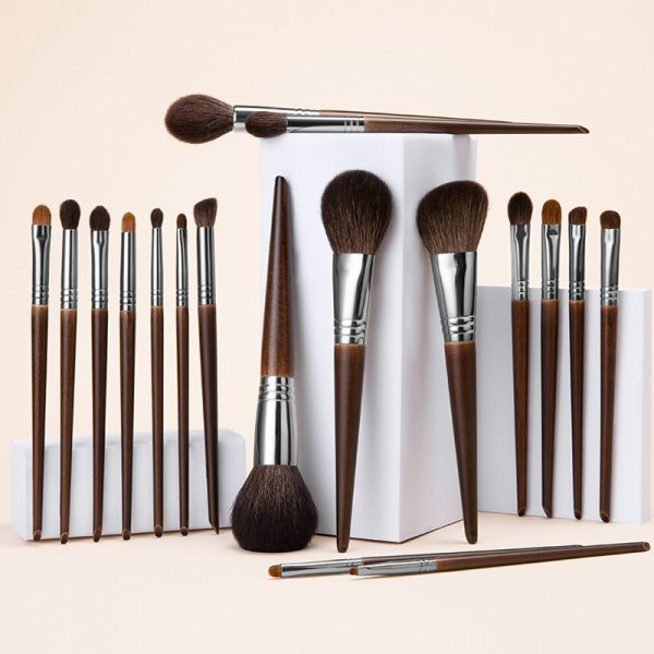 Centenarian goat animal hair makeup brush, full set of nose shadow eyeshadow brush, single beauty tool Cangzhou makeup brush set - Image 3