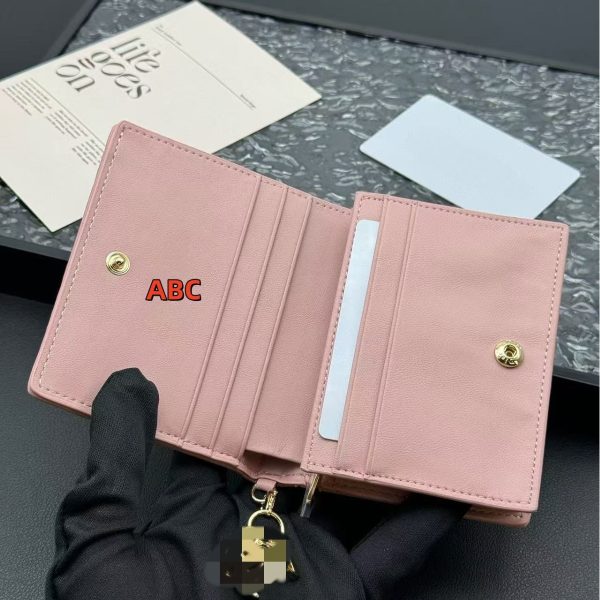 D home bi-fold wallet with logo leather ladies wallet sheepskin coin purse quilted short wallet sense of quality - Image 4