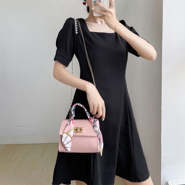 Bag New Women's 2022 Fashion Women's Handbag Niche Design Silk Scarf Mini Chain Bag Shoulder Crossbody Bag - Image 2