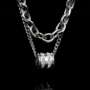 The new double-layered diamond-encrusted beaded titanium steel necklace men's hip-hop trendy high-end collarbone chain is a versatile decoration