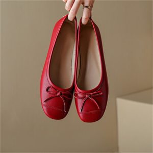 Bow sheepskin little red shoes new versatile square toe soft sole red flat women's shoes leather pumps low heels