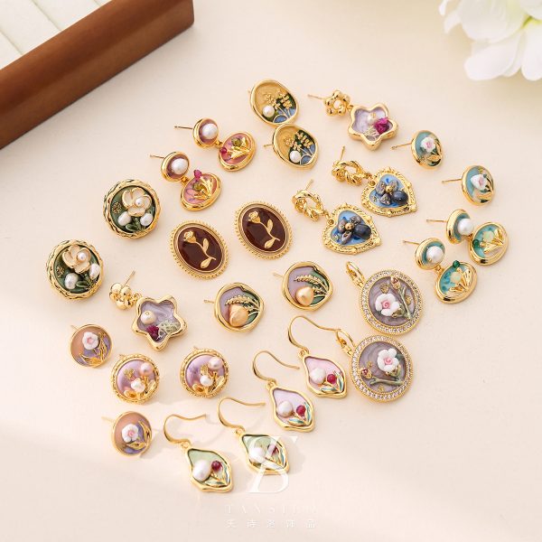 Monet's garden vintage oil painting earrings women's retro niche design sense freshwater pearl silver needle earrings female high-end sense