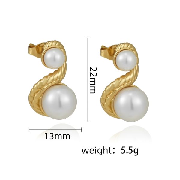 Cross-border dropshipping titanium steel earrings ins style light luxury French personalized earrings gold plated earrings earrings earrings manufacturers wholesale - Image 4