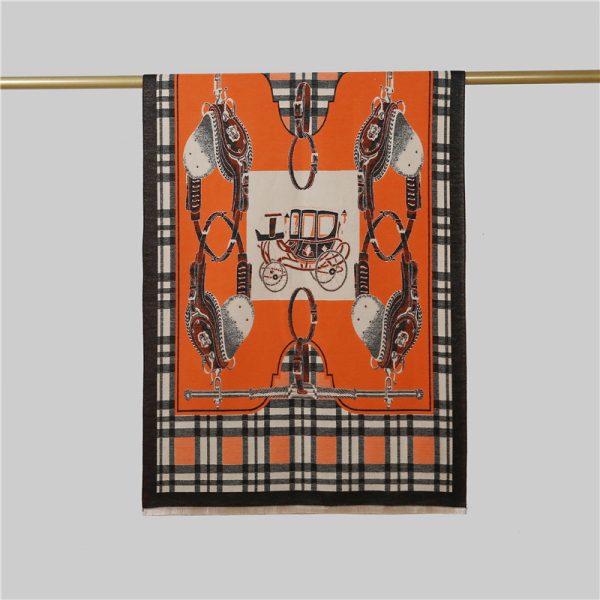 Retro shawl over women's 2025 new summer lunch break office blanket air conditioning room warm Liying big scarf - Image 3