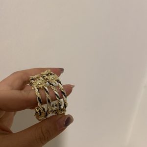 French niche design sun C ring earrings simple and high-end sense of hollow French retro circle women