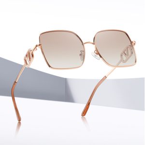 Cross border new sunglasses anti-ultraviolet shading high fashion metal driving polarized sunglasses female factory wholesale