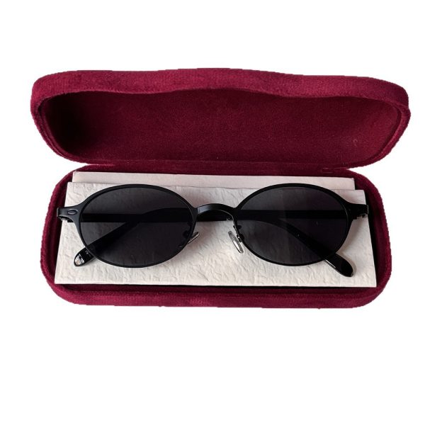 European and American small frame oval sunglasses female trendy Internet celebrity same small face UV protection American retro sunglasses ins - Image 5
