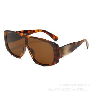 New European and American large frame one-piece fashion sunglasses women's high-end sunscreen party personality retro sunglasses wholesale