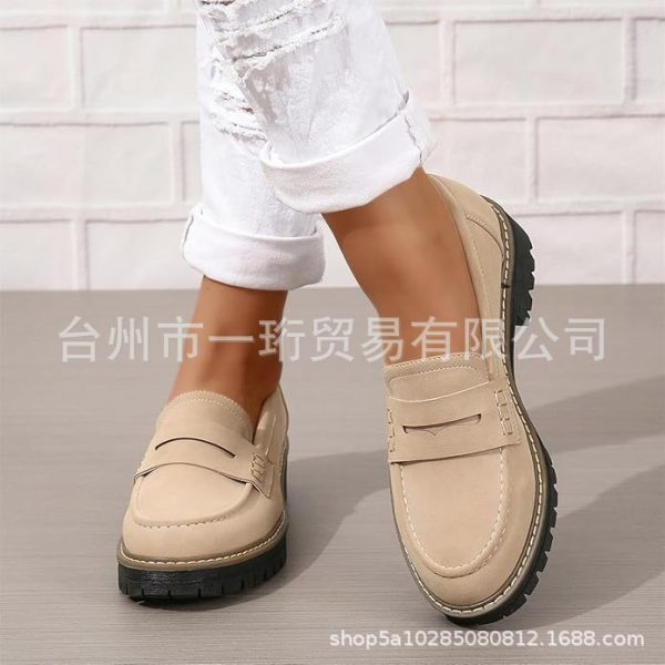2024 New Spring and Autumn Loafers, Large Size Casual Scrub, British Style Women's Shoes, Block Heel, Thick Sole, Foreign Trade Vintage - Image 2
