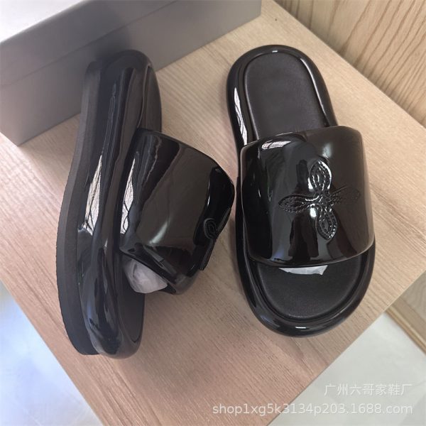 Cross slippers women's summer 2025 new cowhide thick sole heightened comfortable casual wear slip-flops women's trend - Image 3