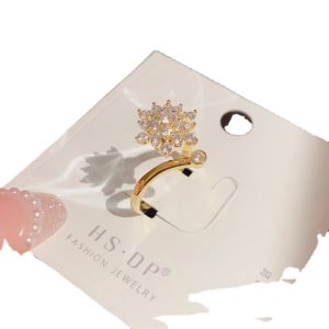 The niche unique design sense is full of diamonds, rotating snowflake open rings, female Internet celebrities, personality, versatile index finger rings, accessories