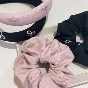 Korean version embroidered bow sponge headband woman 2024 new high skull crown temperament retro large intestine hair ring rubber band woman