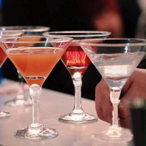 Plastic cocktail glasses, red wine glasses, goblets, cross-border disposable plastic glasses, barware, party supplies, champagne glasses