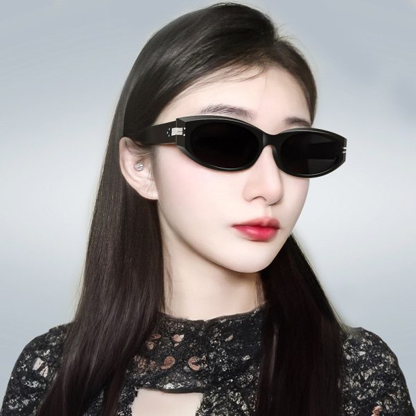 Flowers and teenagers with the same GM sunscreen sunglasses, women's high-end cat's eye, European and American Internet celebrity sunglasses, UV protection - Image 2