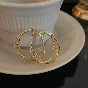 French simple crystal hollow winding circle earrings 2023 new feminine high-end earring buckle earrings