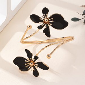 European and American cross-border elegance and simplicity, fresh and sweet design, gold enamel glaze craft flower open bracelet