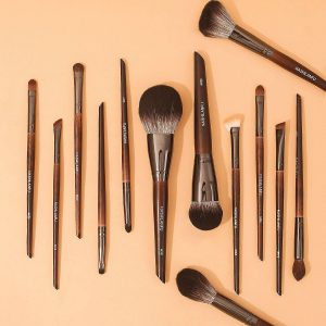 Cangzhou cross-border new high-grade animal hair wooden handle makeup brush, eyeshadow, blush, loose powder, eyebrow brush, beauty tool set