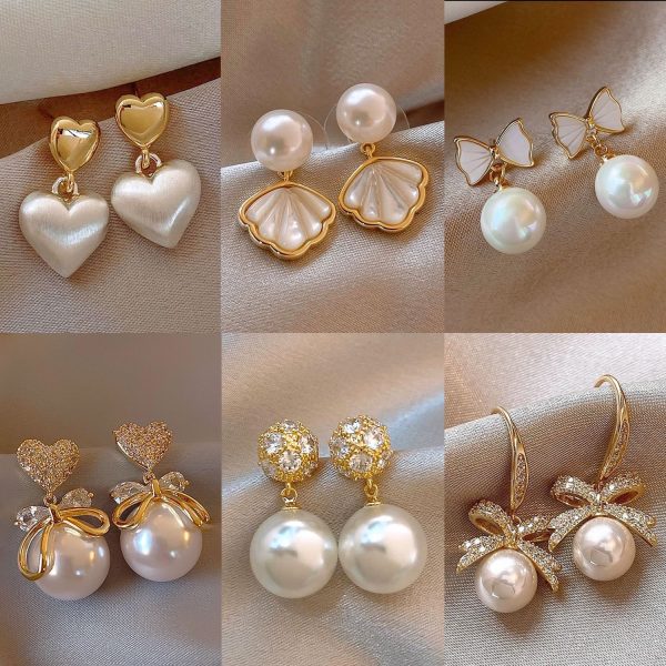 Real gold, silver plated needles, freshwater pearls, flower earrings, fashionable high-end earrings, French light luxury, elegant earrings, women - Image 3