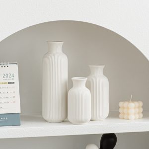 Cross-border ins style vase ceramic ornaments high-end flower arrangement model room living room homestay decorations