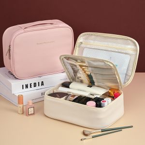 Cross-border new products can be dismantled at will, partitioned makeup bags, large-capacity high-end multi-functional cosmetics washing and storage bags
