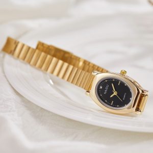 New oval fashion luxury watch alloy decoration simple cross-border foreign trade wholesale women's watch
