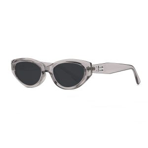 Jennie new gm retro cat eye sunglasses female small face sense of luxury small frame european and american street photography hot girl sunglasses