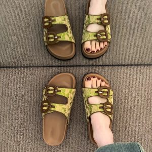 Thick-soled Birkenstock Slippers Women's Summer Wear 2025 New Super Hot Sandals Women's Flat Beach Boken Sandals