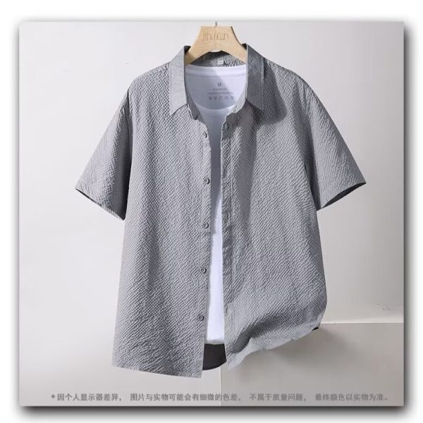 2025 new short-sleeved shirts, men's summer lapel shirts, solid color casual tops, loose and versatile base shirts, trends