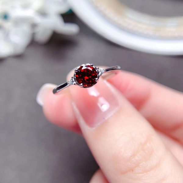 Imitation 925 silver red gemstone garnet women's ring opening design ins simple style fashion birthday gifts Japan and South Korea