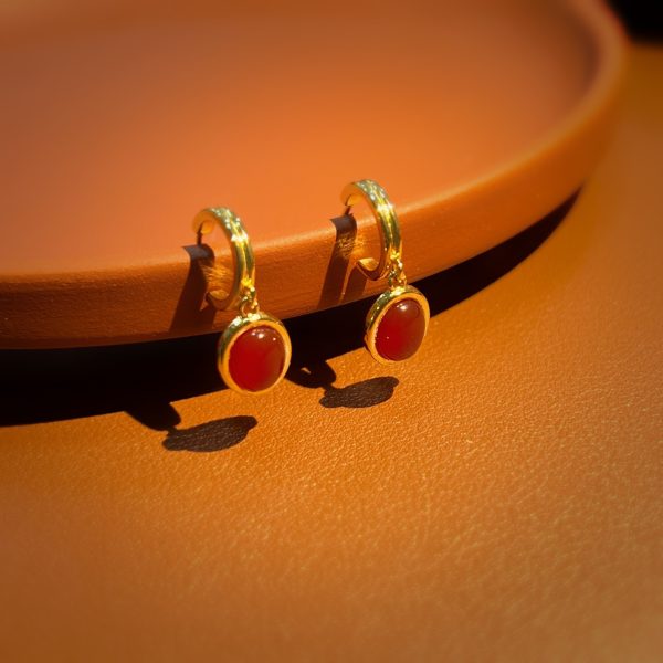 French "Designer" natural vintage red agate earrings, Monica series high-end light luxury niche stud earrings - Image 3