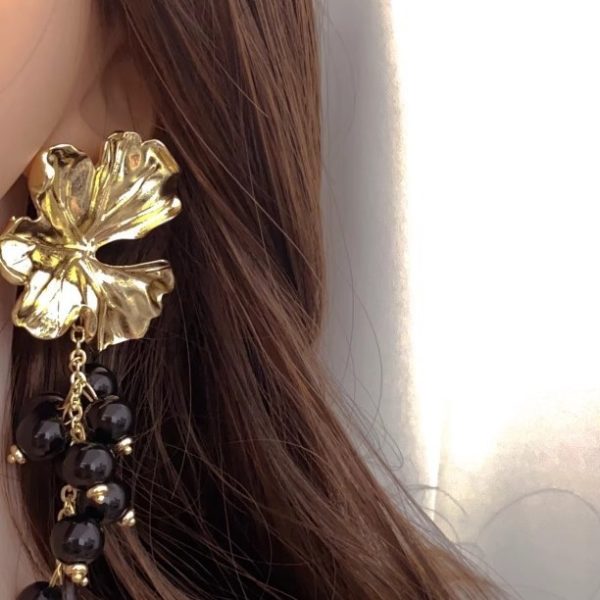 French retro flower tassel earrings exaggerated light luxury luxury niche design fairy temperament ins