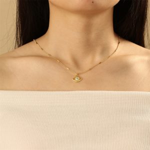 Factory spot new devil's eye pendant necklace female personality exaggerated trend eye dripping oil copper clavicle chain