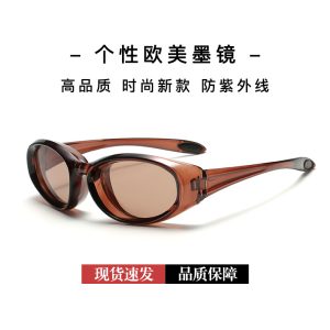 Summer Outdoor Sports Riding Vintage Sunglasses Female Y2K Hot Girl Eye Protection UV Protection Premium Sunglasses Male