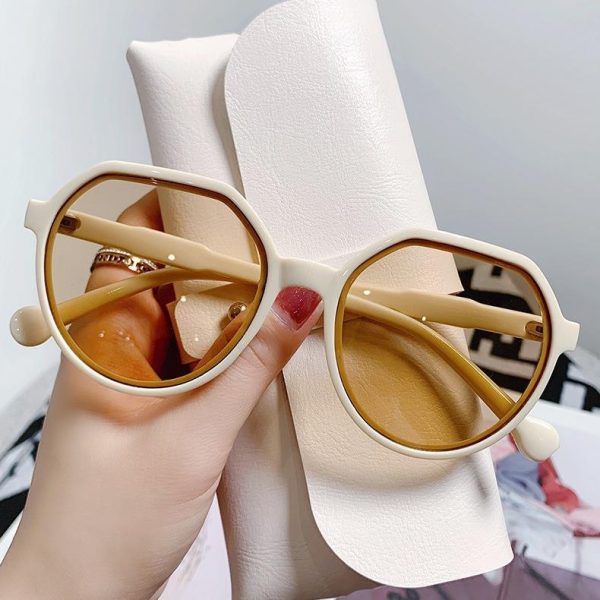 2021 New Brown Sunglasses Ins Style Female Korean Version Trendy Internet Celebrity Retro Small Frame White Sunglasses Small Face Model*