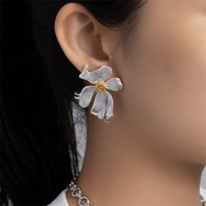 CE family niche European and American vintage French flower large earrings metal aged texture Hong Kong style earrings s925 silver stud earrings
