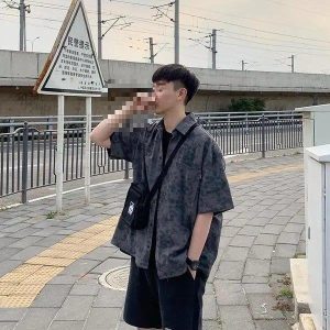 Tie-dye shirt men's summer Japanese Korean version trend handsome short-sleeved handsome men's Hong Kong style casual loose thin shirt