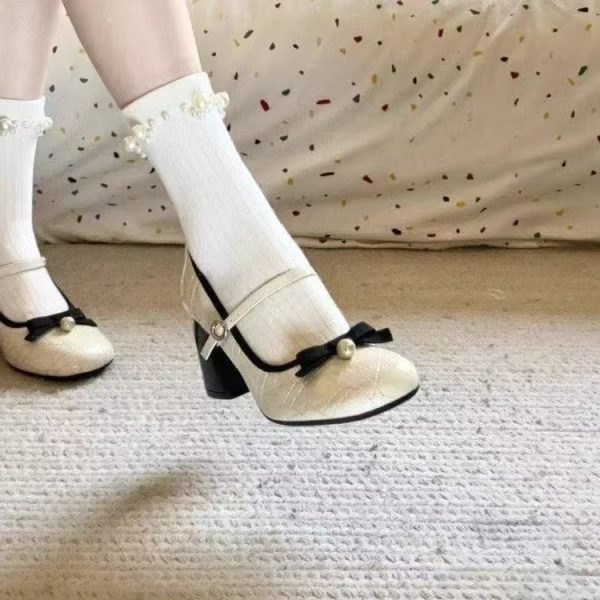 French temperament Mary Jane shoe girl 2025 spring new celebrity small fragrance style thick heel single strap single shoe high heel - Image 3