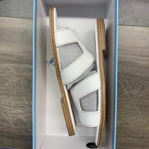 009 Widened and Fat Plus Size Women's Summer Women's Fashion Wear New Travel Flat Beach Versatile Flip-Flop Women's Shoes
