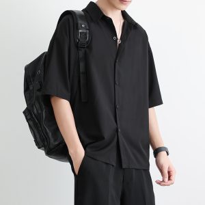 Short-sleeved shirts, men's summer loose thin ice silk three-quarter sleeve shirts, teenagers breathable cardigans, half-sleeved tops, trendy