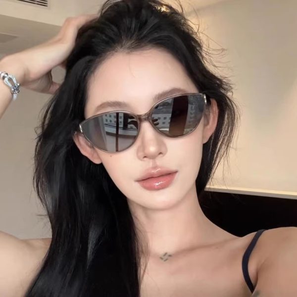 Retro cat-eye sunglasses women's high-end sense is suitable for square face sunscreen glasses seaside anti-UV men's sunglasses - Image 2