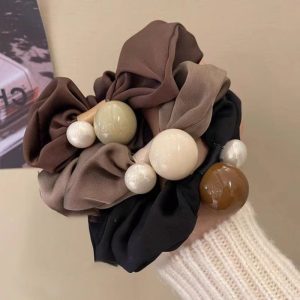 French fashion niche design, pearl satin, large intestine hair ring, retro elegant, high stretch, low ponytail, hoop hair accessory