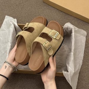 Flatform thick-soled slippers women's summer wear ins tide 2025 new retro with skirt heightened Birkenstock sandals