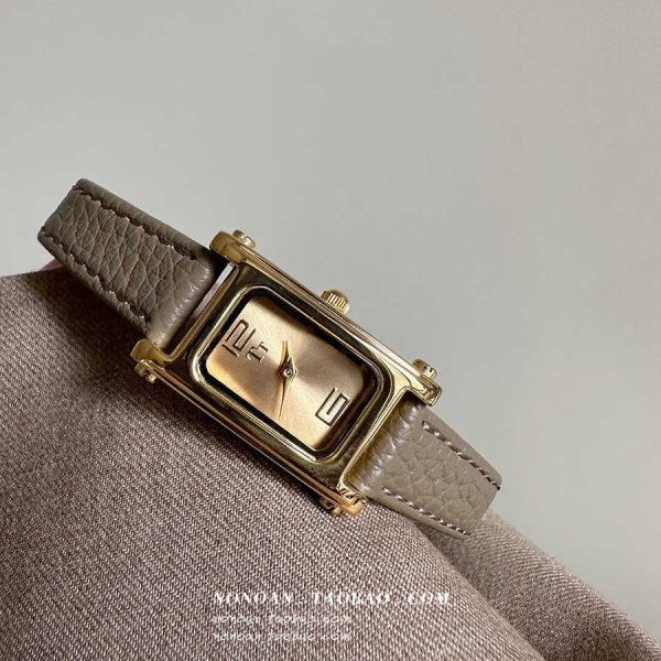 TT Tianta new square belt watch women's simple retro French light luxury niche high-end sense - Image 4