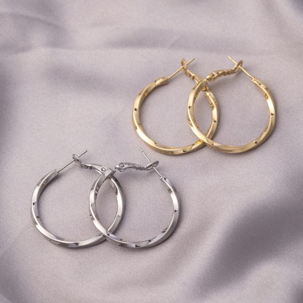 Mobius Earrings Circle 2025 New Plain Circle Earrings Women's Light Luxury High-end Temperament Earrings Nordic Retro