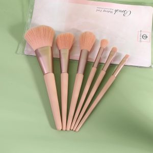 Japanese and Korean style exquisite makeup brushes 6 pcs 3 large and 3 small makeup brush set Beauty tools makeup brushes are on sale