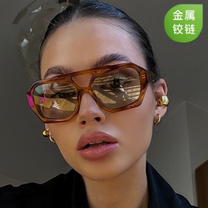 Double beam retro irregular sunglasses, men's European and American cross-border ins, Internet celebrity sunglasses, women's plain makeup, women's personality glasses