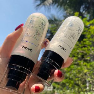 NOVO makeup quicksand makeup setting spray is natural and gentle, light and convenient for beginners, affordable for students