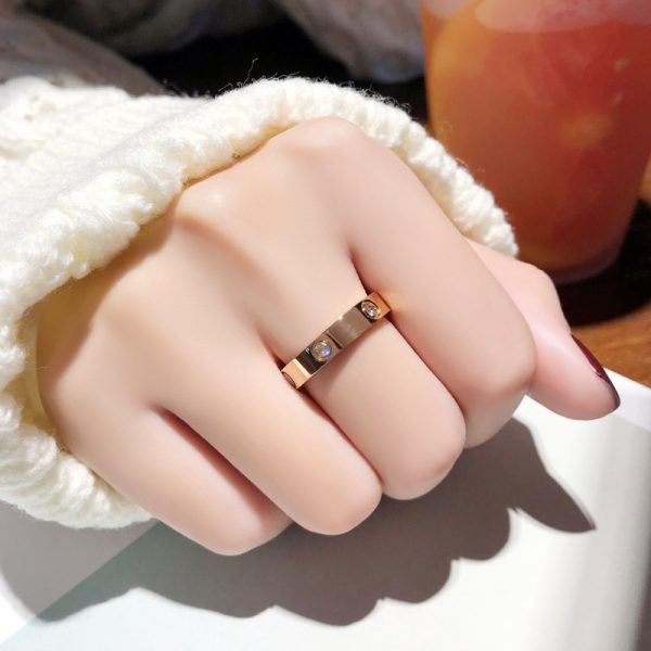 Titanium steel bathable simple and generous titanium steel ring women's fashion is trendy niche design exquisite decoration ring pair ring - Image 2
