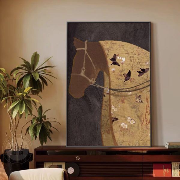 The second-hand style living room decoration painting, the new horse to the success of the retro sofa background wall painting, the high-end sense of the entrance murals - Image 4