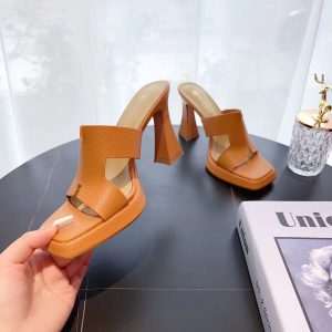 Brazed gold bird with sandals for women, summer 2023 new sexy square toe thick heel platform slippers for women to wear